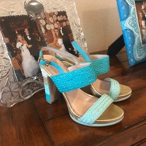 Vince Camuto blue ombré heel